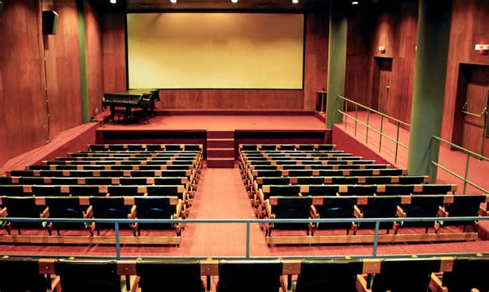 Renovação do público reforça o perfil da histórica Cinemateca do MAM