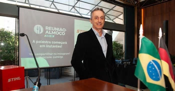 Reunião-almoço da AHKRS em Porto Alegre discute desafios da indústria 4.0 com vice-presidente da Stihl