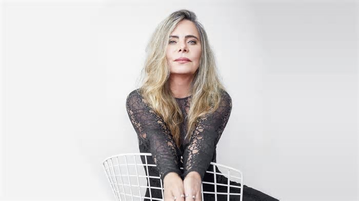Bruna Lombardi: 'Toda relação tem luz e sombra. É preciso amar o seu parceiro como se fosse um filho'