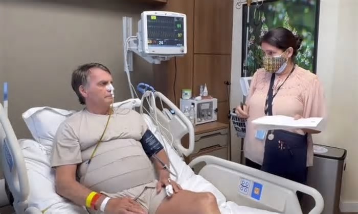 Sensacionalista - Ciência vai estudar caso de homem que faz live por horas, mas não consegue segurar uma caneta