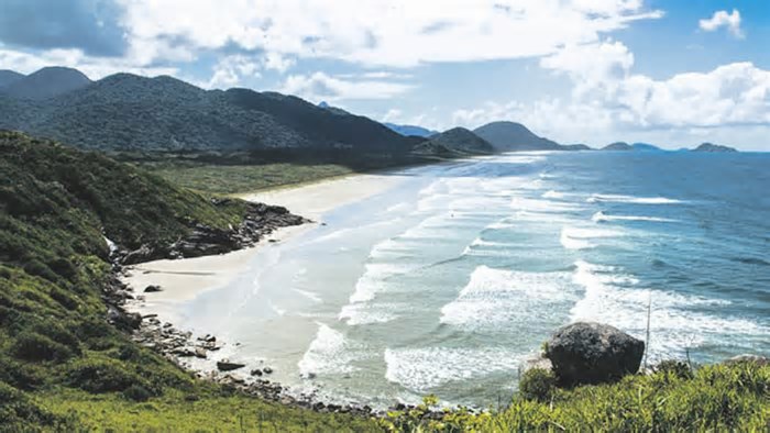 6 ilhas que você precisa conhecer no Brasil
