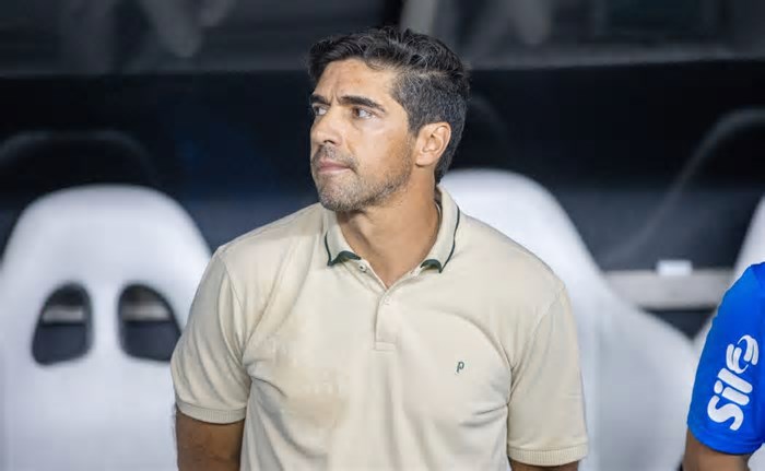 Al Ahly demite treinador e agita cenário do Palmeiras