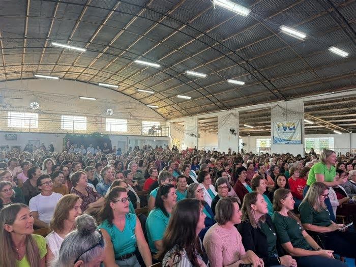 Encontro D’elas reúne cerca 900 mulheres em Vale do Sol