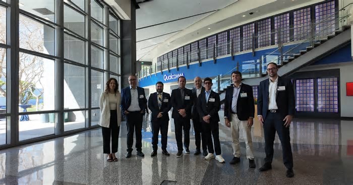 Abratel visita sede da Qualcomm em San Diego e discute potencial do 5G Broadcast