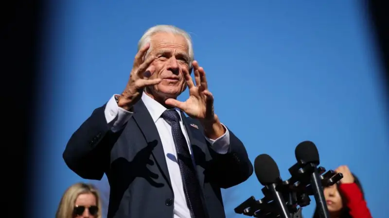 Peter Navarro, o 'czar do tarifaço de Trump', que acredita que os 'EUA estão morrendo por culpa da China'