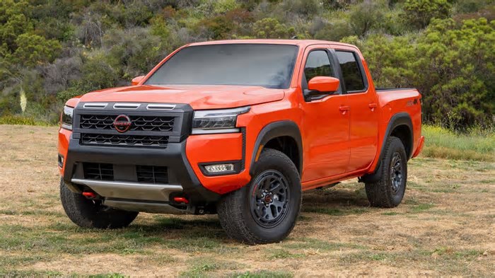 Em meio à crise, Nissan desenvolve nova versão PHEV para Frontier