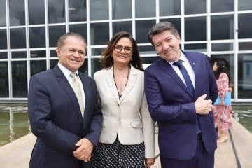 Dia do Jornalista: TCDF homenageia profissionais do Correio Braziliense e TV Brasília