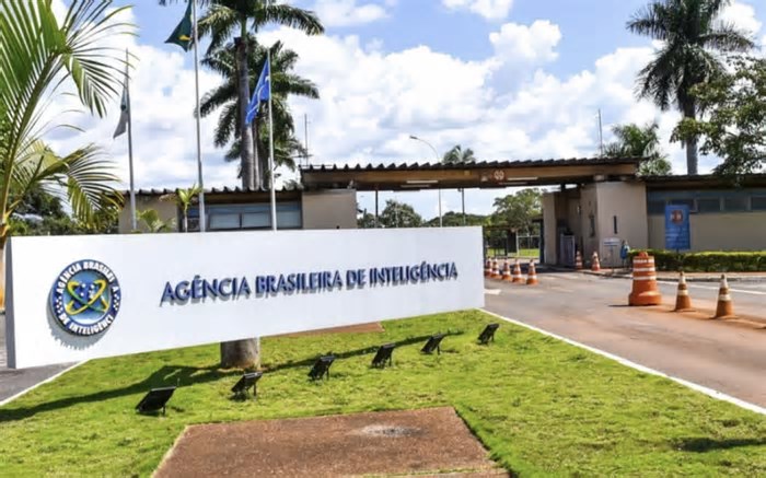 Paraguai chama embaixador brasileiro e interrompe negociações sobre Itaipu após acusação de espionagem