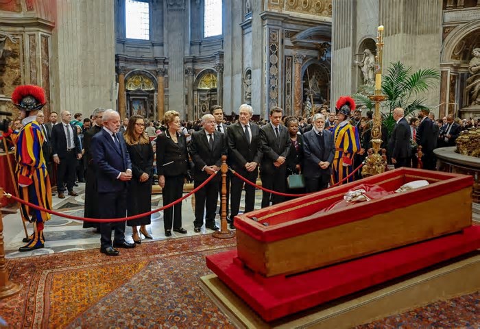 Veja as autoridades que participam do funeral do Papa Francisco neste sábado