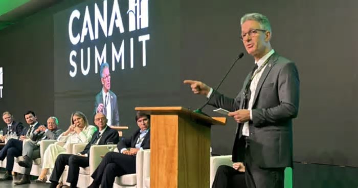 Cana Summit 2025: Zema destaca ações para fortalecer produtores de cana-de-açúcar em MG