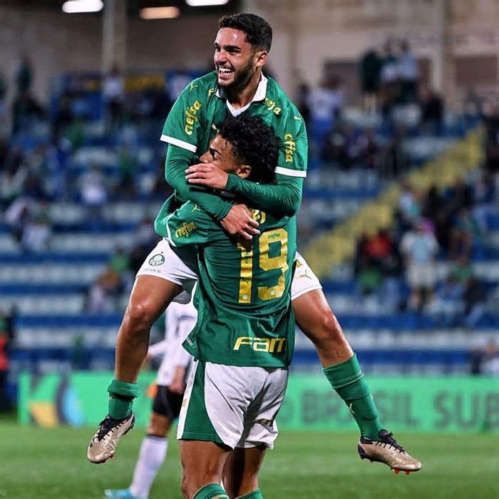 Confrontos da terceira fase movimentam gigantes do futebol