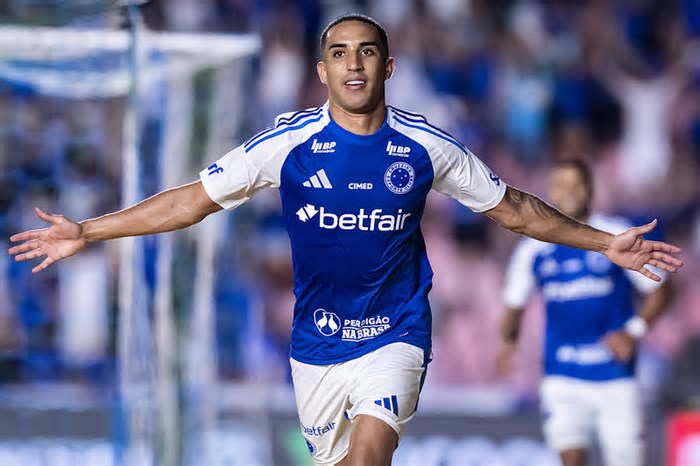 Cruzeiro 1 x 0 Vasco - Cássio brilha e Cabuloso entra no G4