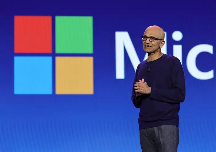IA agora escreve e revisa os próprios códigos da Microsoft, Google e Meta; entenda