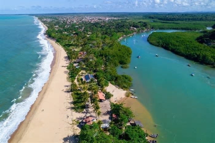 Cidade baiana está entre as 10 mais procuradas para feriadão da Páscoa, segundo Airbnb