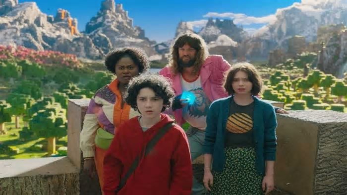 'Um Filme Minecraft' e 'Código Alarum' chegam aos cinemas do litoral