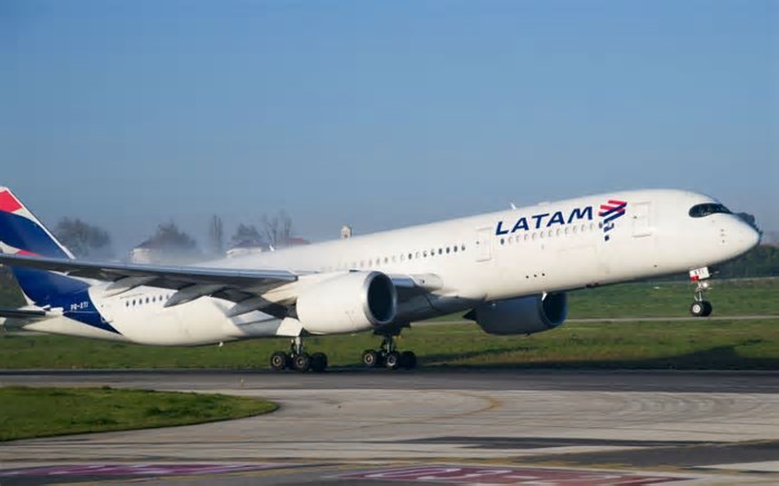 LATAM reforça aposta em Portugal com rota Fortaleza-Lisboa