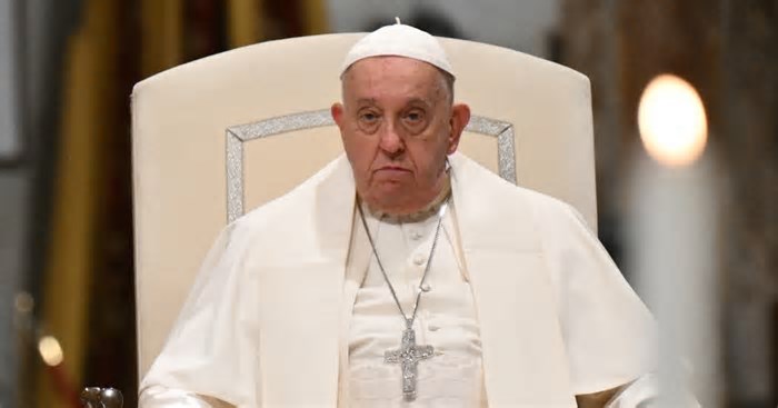 ‘Melhora e bom humor': Papa Francisco tem estado de saúde atualizado nesta terça (1°)