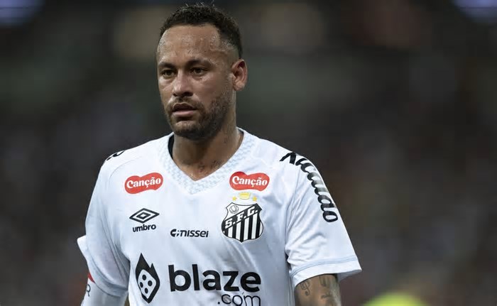 Santos de Neymar deve enfrentar dificuldades contra o Atlético-MG, de acordo com Inteligência Artificial
