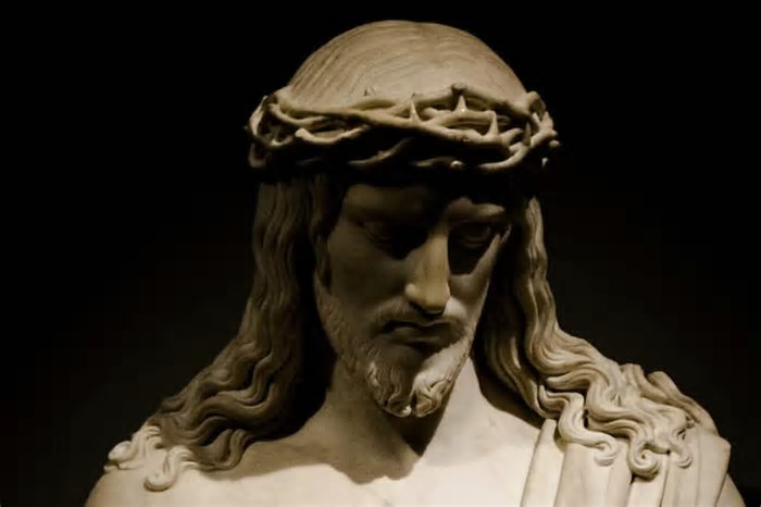 Verdadeira face de Jesus é revelada por ferramenta de inteligência artificial