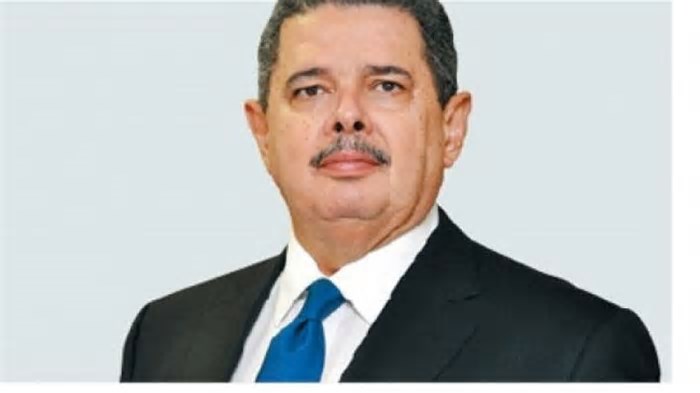 Agora é a sua vez, Inocência!