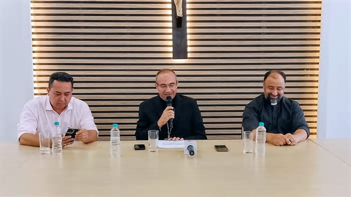 “Vou viver Campo Mourão intensamente, é aqui que Deus me coloca nesse momento”, diz novo bispo, Monsenhor Evandro Luis Braun