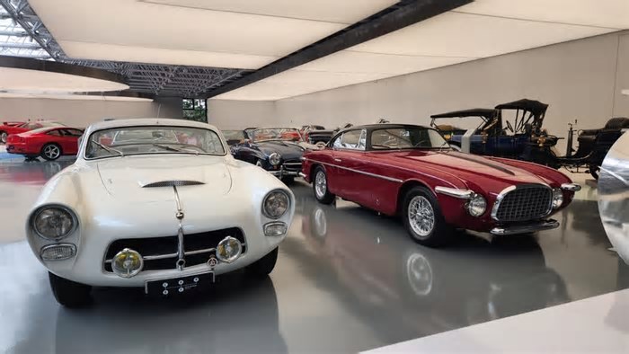 Carde amplia acervo com modelos exclusivos da Ferrari, Pegaso e Tucker