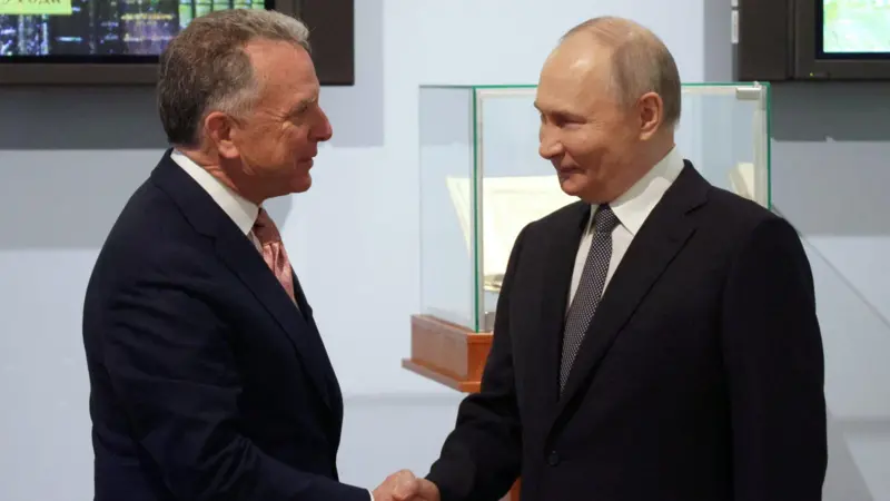 Guerra na Ucrânia: Putin encontra enviado especial dos EUA; o que se sabe
