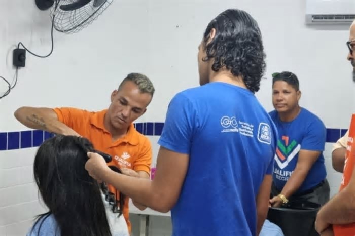 Prefeitura do Recife oferece mais de 300 vagas em cursos profissionalizantes gratuitos