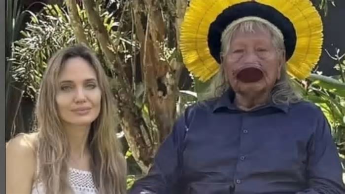 Angelina Jolie está no Brasil! Atriz visita Parque Nacional do Xingu e se encontra com cacique