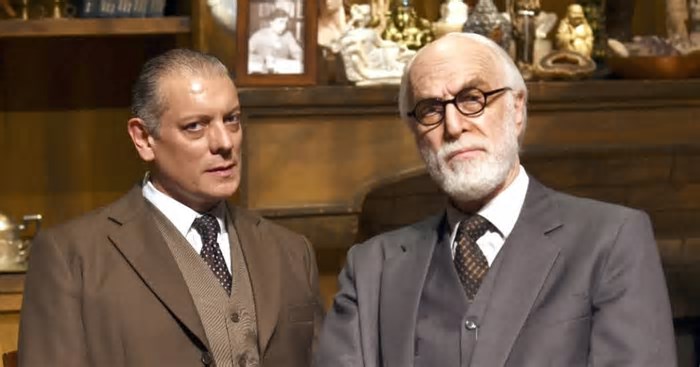 Espetáculo “A Última Sessão de Freud” retorna para nova temporada em Salvador