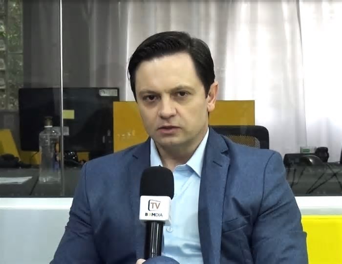 “Olho para a humanidade e vejo que comete os mesmos erros do passado”, afirma Vitelio Brustolin