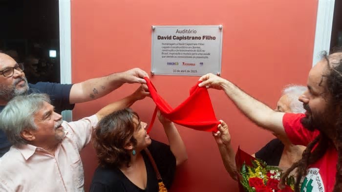 Em homenagem, David Capistrano passa a dar nome a auditório do Sindicato dos Bancários