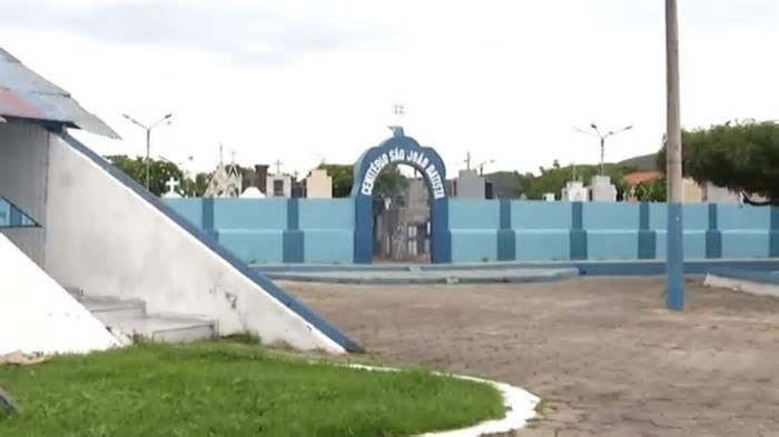 Criminosos invadem velório no Ceará e incendeiam corpo de homem ligado a facção rival