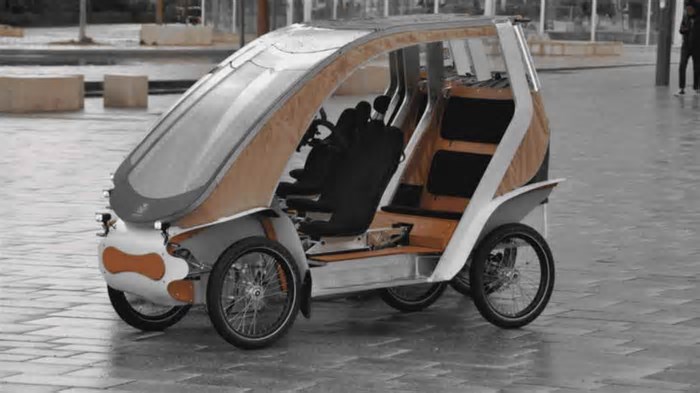 Entre a bicicleta e o carro: esse veículo elétrico quer ser a solução urbana perfeita