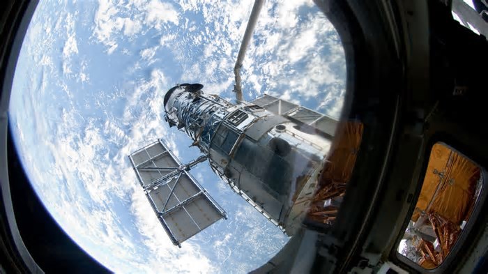35 anos não é pouca coisa: 5 vezes em que o Hubble precisou fazer manutenção