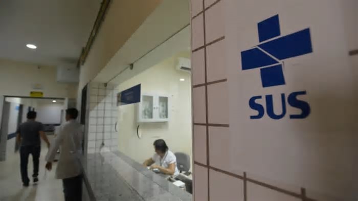47% dos brasileiros não buscaram serviço de saúde por superlotação