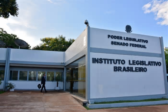 Senado Federal oferece 34 cursos gratuitos on-line com certificado reconhecido pelo MEC