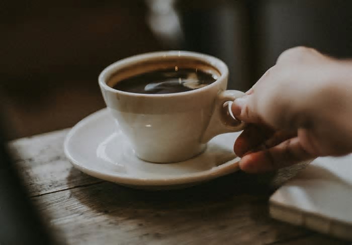 Doses diárias de café para a saúde podem variar, segundo o ChatGPT; saiba quais são