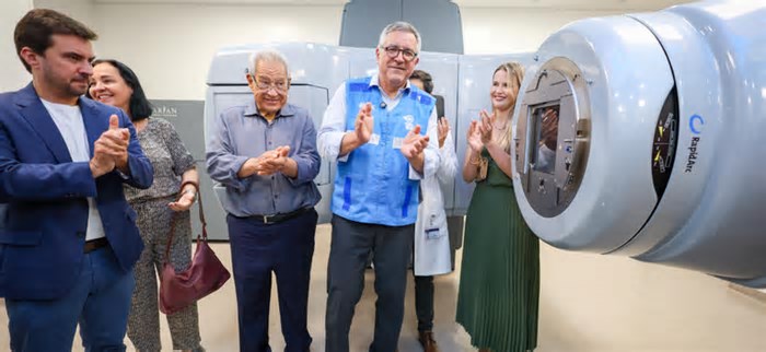 Em Marília (SP), ministro da Saúde inaugura nova ala da Santa Casa para tratamento do câncer