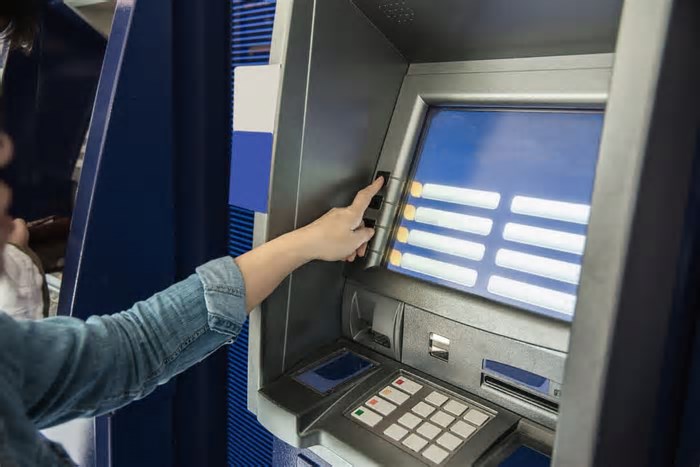 Bancos fechados nos dias 28/04 e 29/04: veja a lista completa