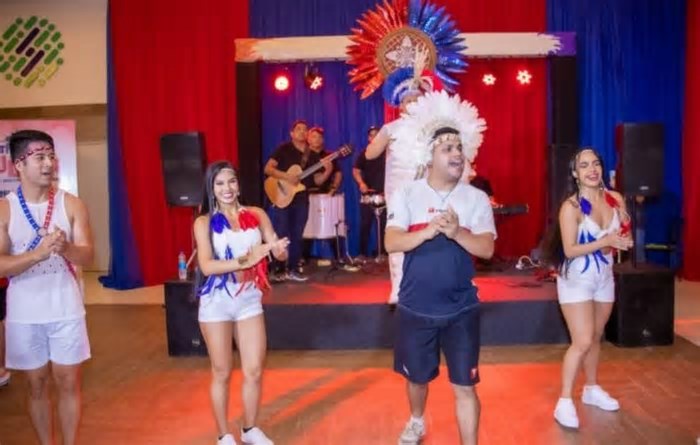 Academia entra no ritmo do boi-bumbá e oferece aulas especiais de dança