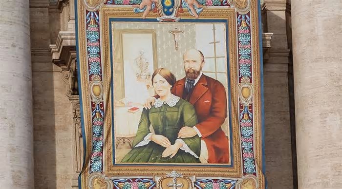 Relíquias dos pais de santa Teresinha vão à catedral de Fortaleza para catequese com famílias