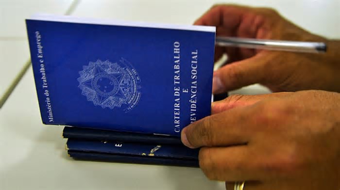 Seleção para mais de 100 vagas de emprego será realizada na Grande Fortaleza