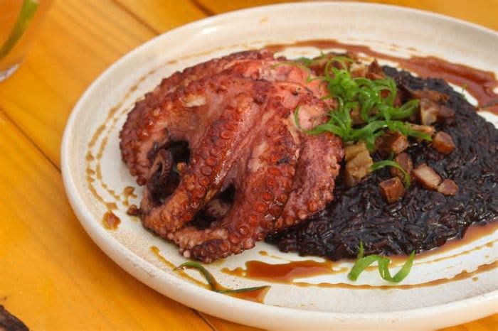 Novo beach club de Fortaleza tem sabores frescos e ingredientes diversos