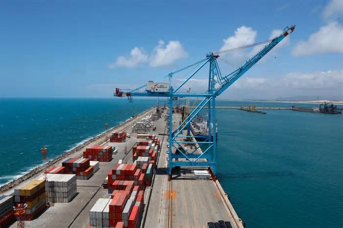 Com tarifaço de Trump nos EUA, quais os novos mercados que o Ceará pode conquistar para exportações?