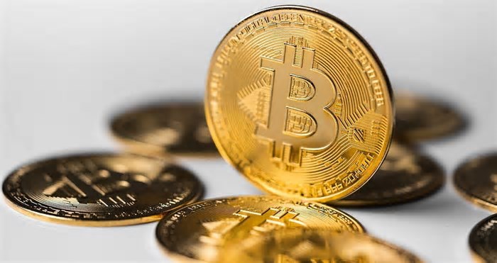 Bitcoin (BTC) sobe com expectativas para corte de juros nos EUA — veja outras criptomoedas