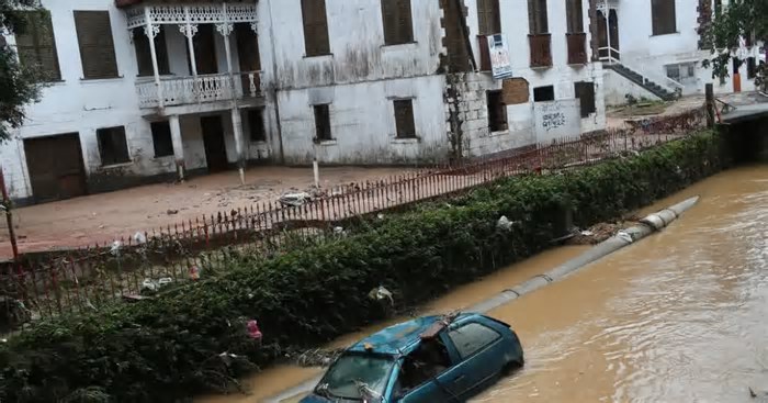 RJ: chuva forte dá trégua, mas risco de deslizamento ainda é ‘muito alto’