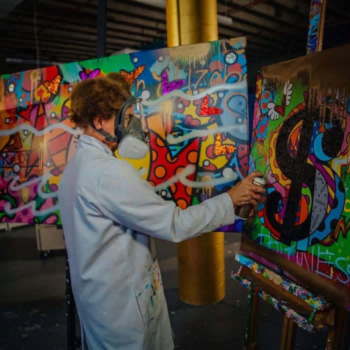 PF apura uso de obras de Romero Britto para lavar dinheiro do tráfico em rede ligada ao PCC