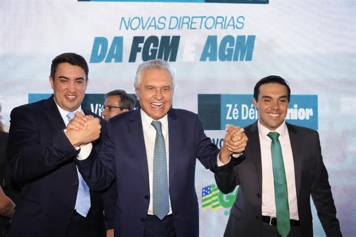 Caiado enaltece união das entidades municipalistas em posse da AGM e FGM