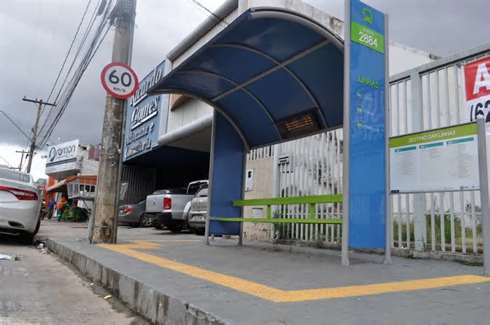Após ranking negativo do IBGE, RMTC apresenta avanços em abrigos de ônibus na Grande Goiânia